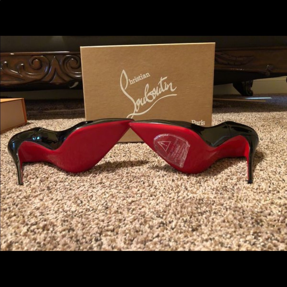 Christian Louboutin Oh So Kate Black Leather 38 7 - Picture 2 of 5